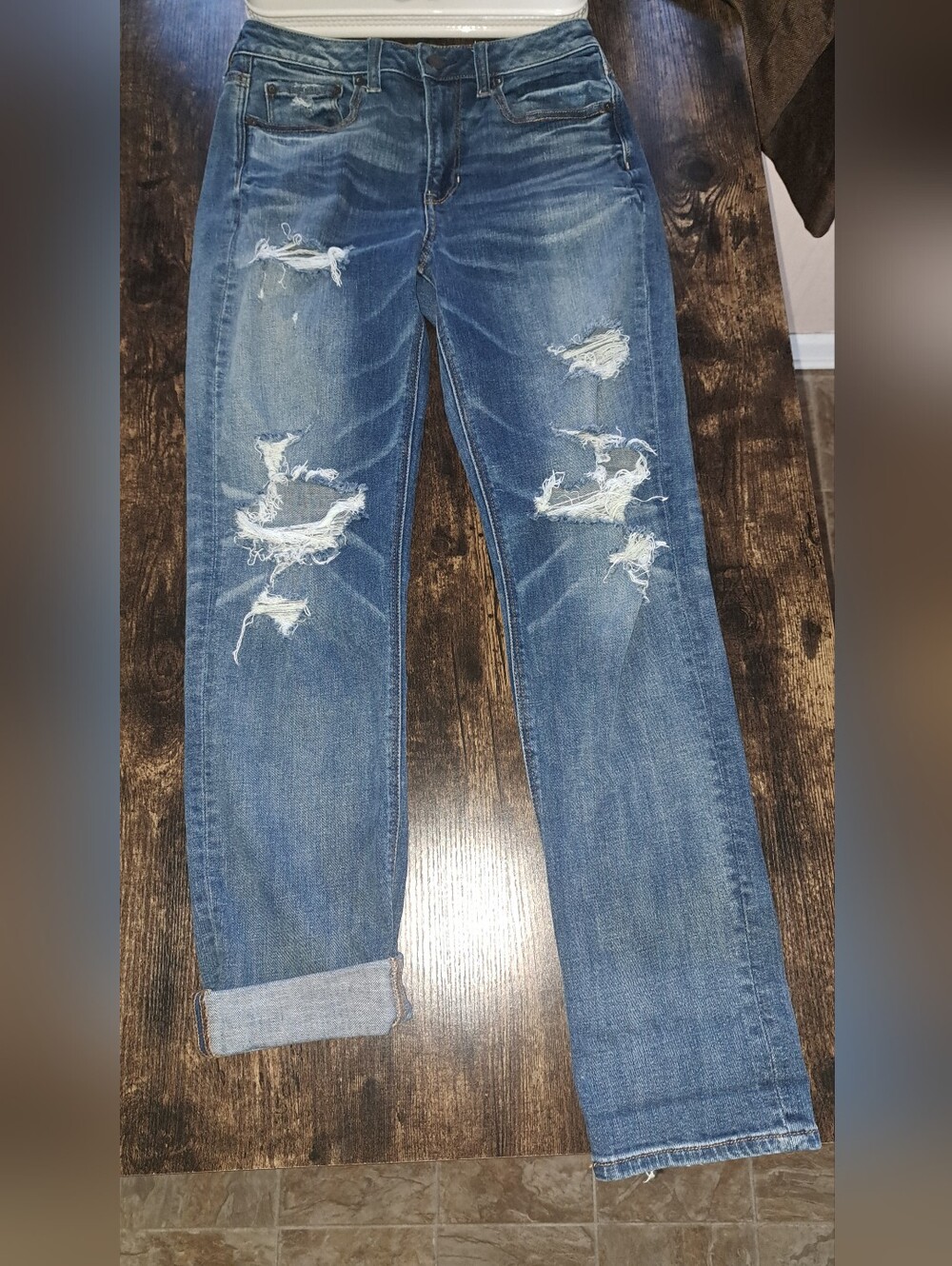 American Eagle Vintage Hi-Rise Slim Jeans